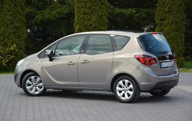Opel Meriva cena 25900 przebieg: 146145, rok produkcji 2010 z Włodawa małe 497